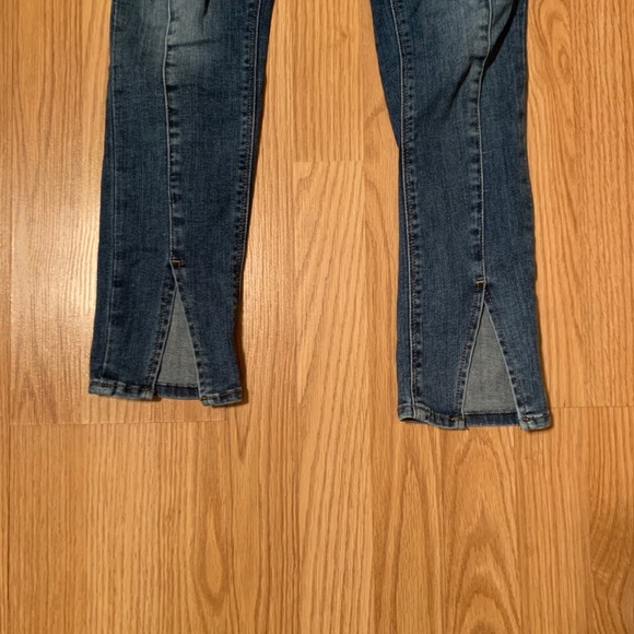 Express Jeans - Picture 4 of 7